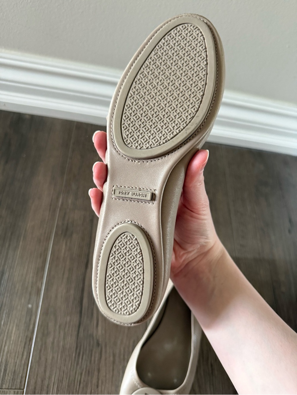 Tory Burch Leather Flats Size 7.5 - Picture 6 of 8